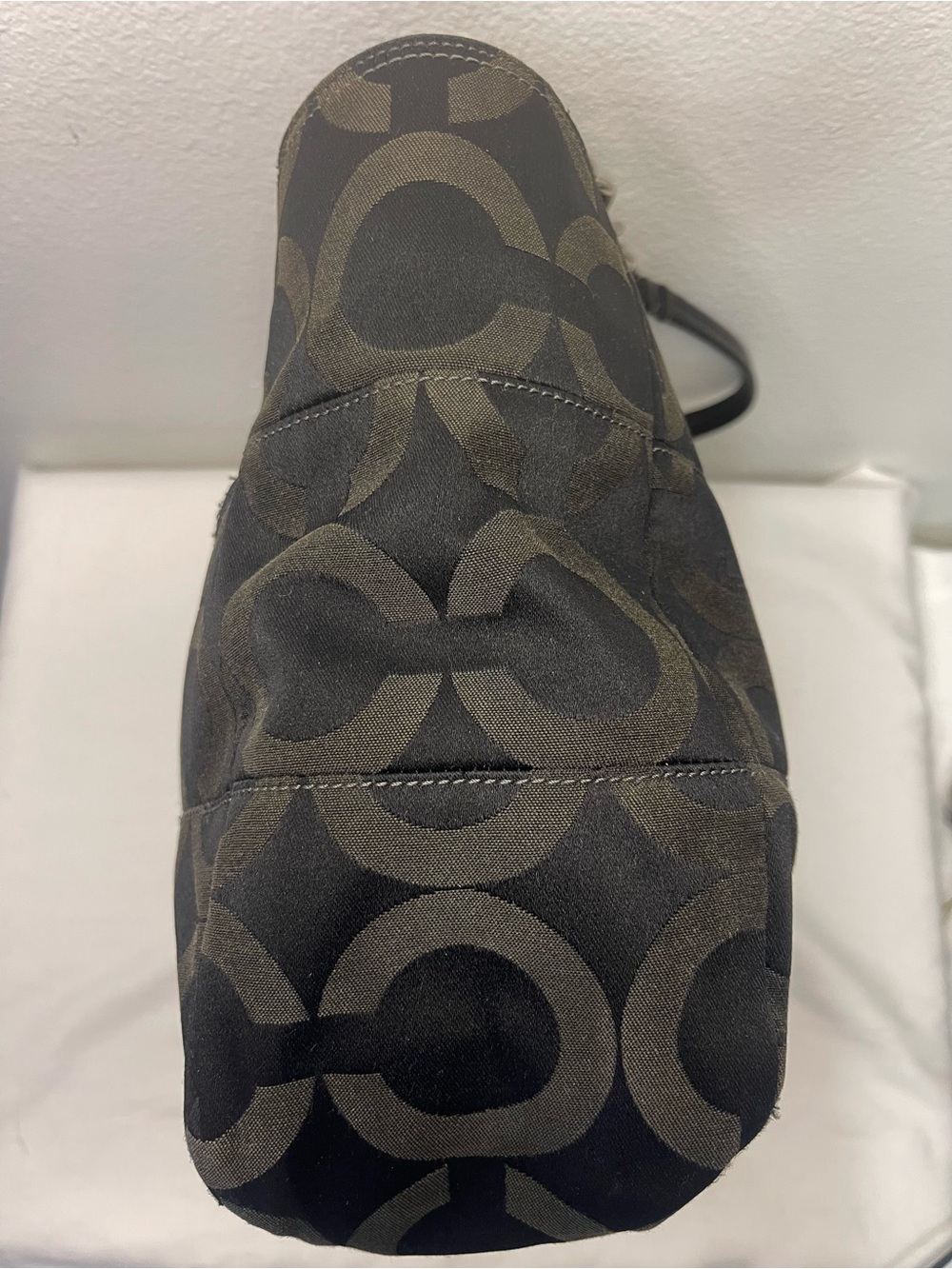 Coach Madison Tribeca 2009 Op Art Sateen Tote Style 14133 original hang tag - Picture 5 of 17